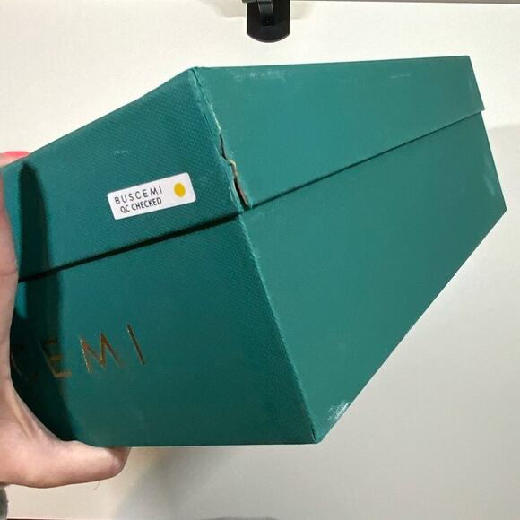 Buscemi | Shoe Box & 2 Dust Bags | Green | 14 W x 12 H x 5.25 D Inch - Picture 11 of 16